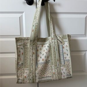 No Boundaries Quilted Tote